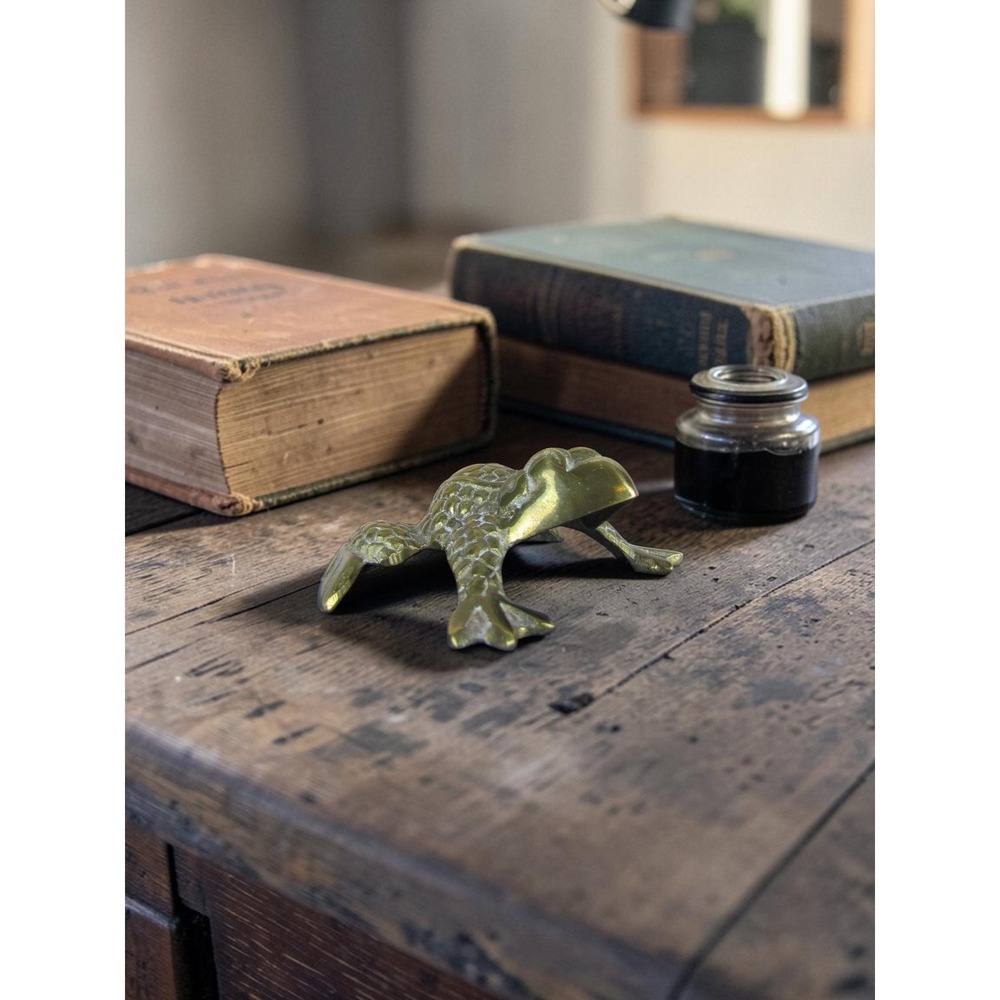 Vintage Solid Brass Frog Paperweight / Figurine - Farmhouse Gold Office Decor